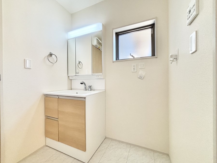 ���̑� �������̂��郉���h���[�X�y�[�X