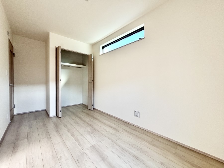 �q������ �q�������ɂ��������߂Ȏ��[�X�y�[�X�����Ղ�̋���