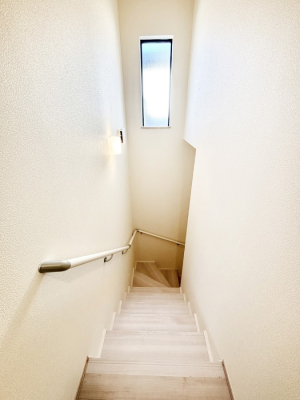 ���̑� �K�i�͎肷��t���Ȃ̂ŏ����Ȃ��q���܂₲����̕������S�ł�