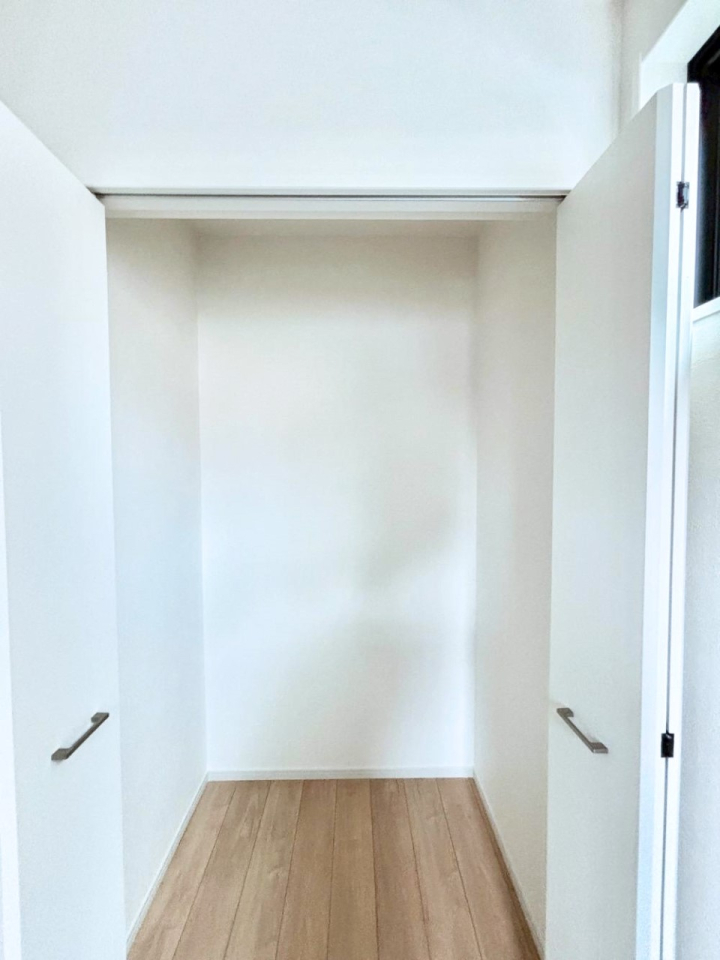 [ m̃N[[bgBŝŌ̈ߗނ܂܂B