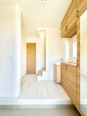 ���� �Ƒ��̋A��₨�q�l�������������}���錺��  