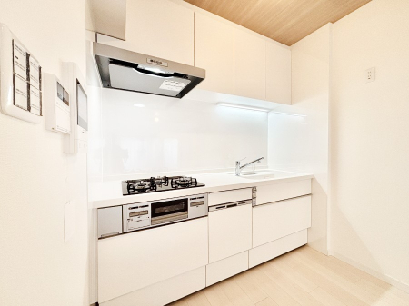 �L�b�`�� ���[�����Ղ�ō�ƃX�y�[�X�L�X