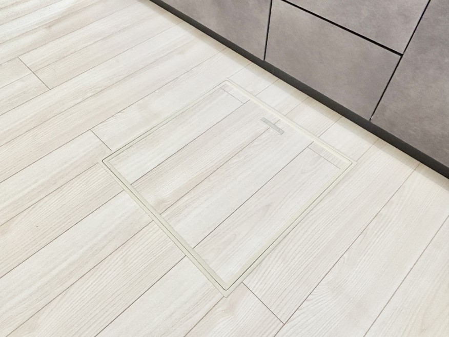 ̑ [tIpiEpi̎[ɂ劈B