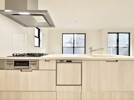 �L�b�`�� �������������I�ɁA�y�����I�V�X�e���L�b�`��  