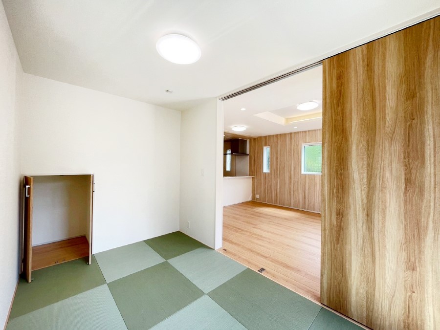 ̑ rOאڂ̘a͖̕炵ɖƈ炬炵Ă܂