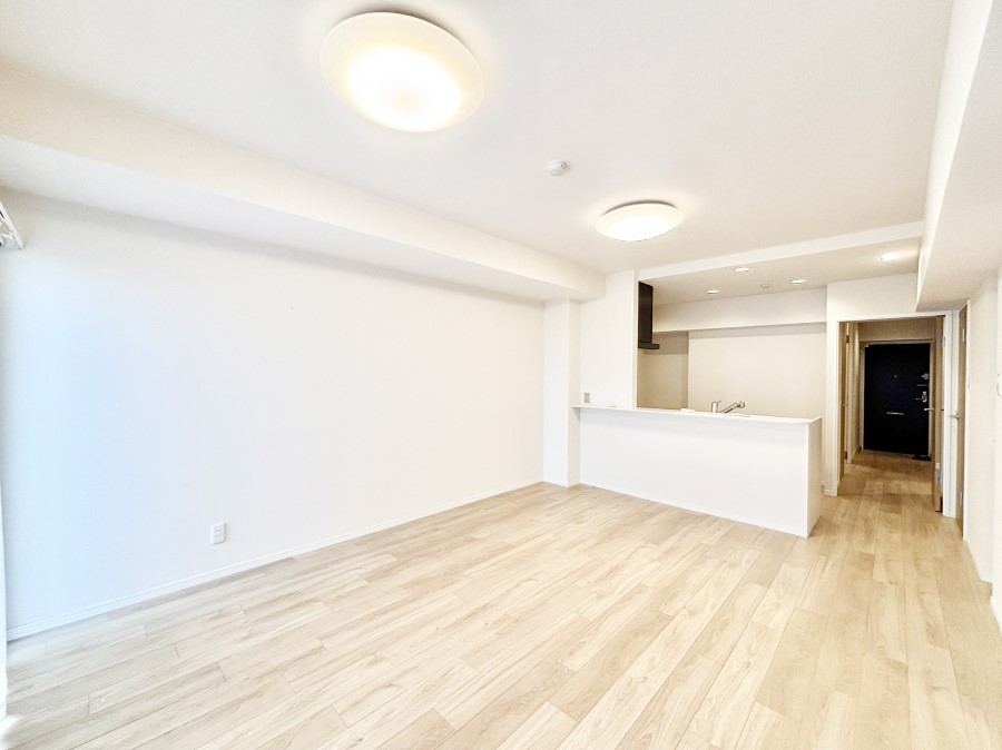 rO Ƒ̓₩Șbŕ܂閾邢rO