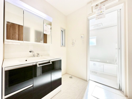 ���̑� ��Ƃ�̐��ʃX�y�[�X�Œ��̐g�x�x�����N���N