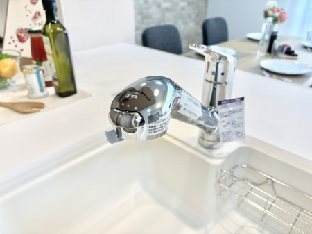 ̑ łȂB̐ŐƏ򐅂gB