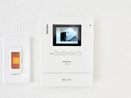 ̑ TVj^[tC^[tHtĂăZLeB[  