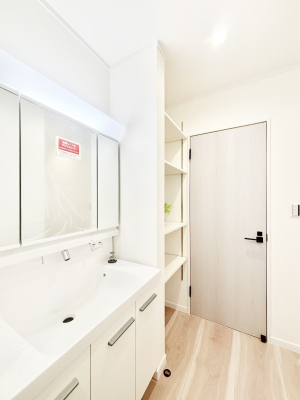 ���̑� ���l���I�t���̐��ʎ��B��Ƃ�̐��ʃX�y�[�X�ŖZ�������̐g�x�x���X���[�Y�ɁI