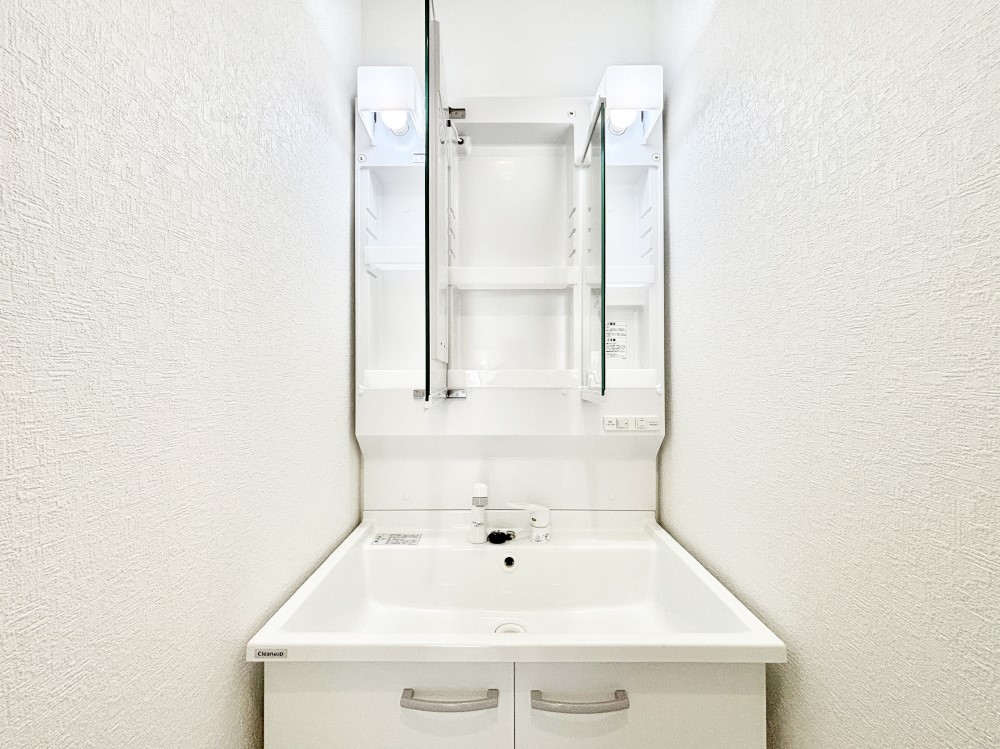 ̑ Oʋ̗ɁAϕiqpiȂǂ[\Bʑƕۂ܂I