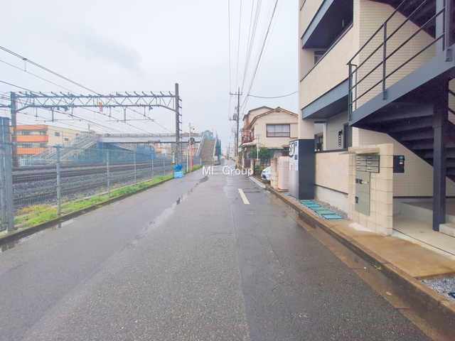 nynʐ^ -