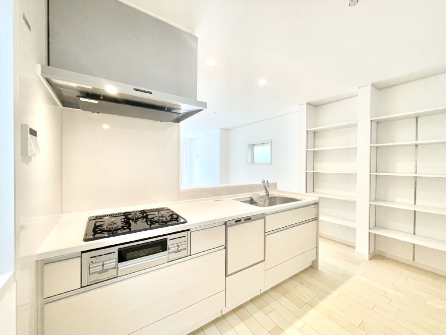 Lb` ȂłƑƂ̉by߂ΖʃLb`