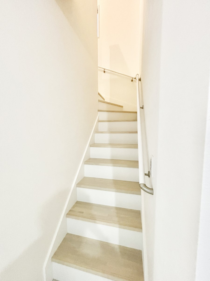 ̑ Ki͎肷tȂ̂ŏȂq܂₲̕Sł