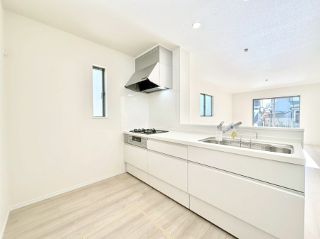 �L�b�`�� ��Ƃ肠��L�b�`���ł͂��Ƒ��Ɗy�������������ł��܂��B