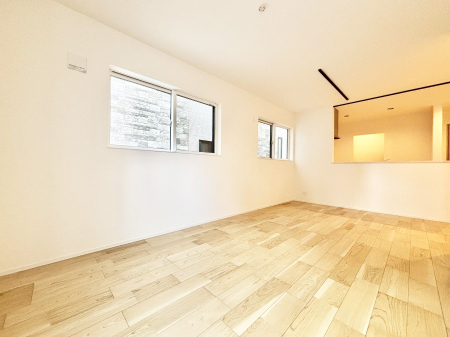 rO Ƒ̓₩Șbŕ܂閾邢rO