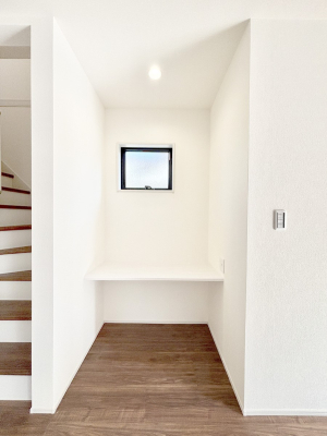 ���̑� ���r���O�̃J�E���^�[�X�y�[�X