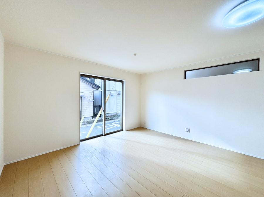 ���r���O �Z�ޕ��̌��������o�����A�C���e���A���l����̂��y���݂ȃ��r���O�ł��I 