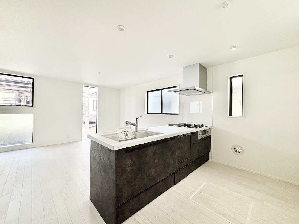 Lb` u₩ȕʂ蔲Lb`B̂Ŗ邭Cɂ𗧂܂B 