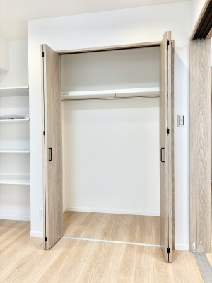 ���[ �S�����N���[�[�b�g�t��