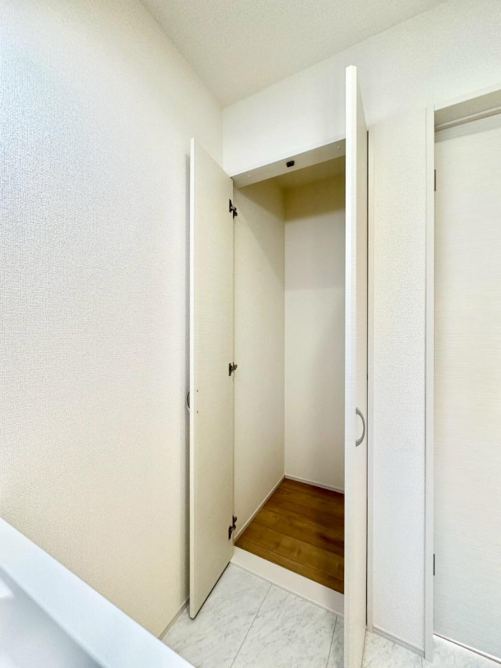 ���[ ���������Ă����ꂵ�����[�X�y�[�X