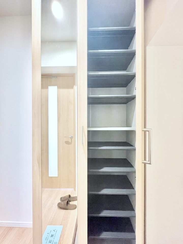 ̑ Ղ[łV[Y{bNXŉƑŠCAւB  