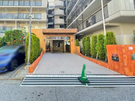 �G���g�����X �������������͋C�̃G���g�����X