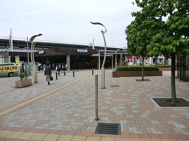 ӊ w 1400m asw