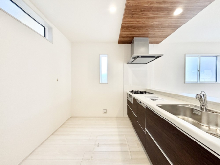 Lb` Ƃ肠Lb`ł͂ƑƊył܂B