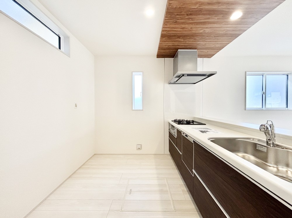 Lb` Ƃ肠Lb`ł͂ƑƊył܂B