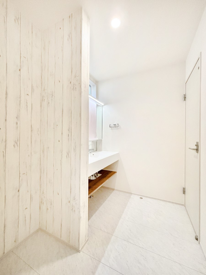 ̑ Ƃ̐ʃXy[XŒ̐gxxNN