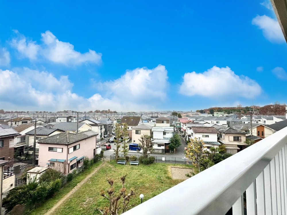 ���̑� �o���R�j�[����͊J���I�Ȓ��]���y���߂܂��I