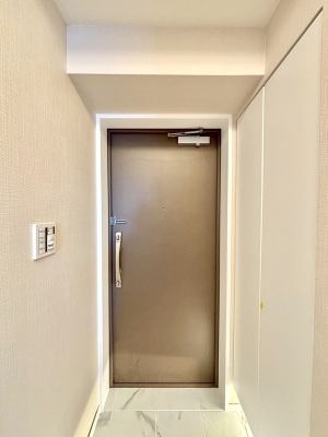 ���� �Ƒ��̋A��₨�q�l�������������}���錺��  