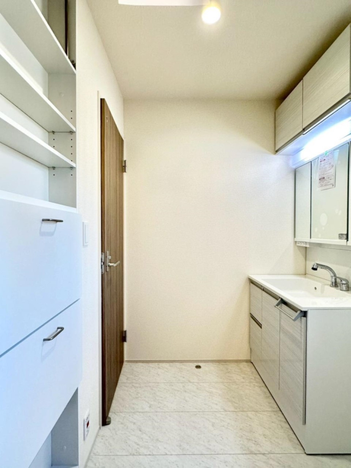 ���̑� �����h���[�X�y�[�X�ɂ͊��������[�I���t���Ă��܂��B 