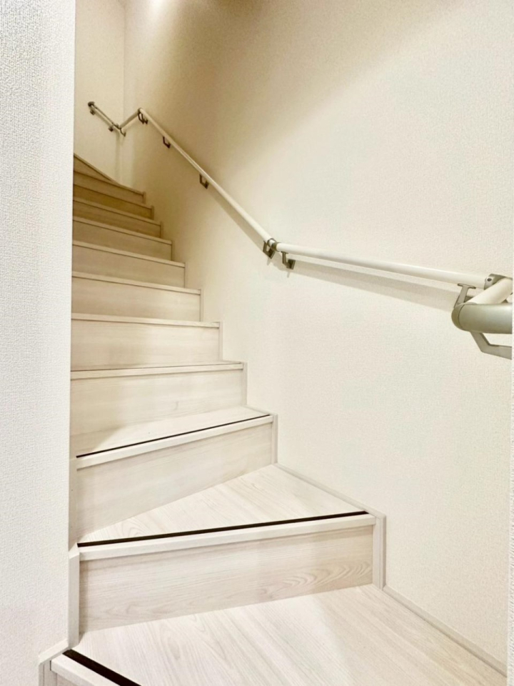 ���̑� �K�i�͎肷��t���Ȃ̂ŏ����Ȃ��q���܂₲����̕������S�ł�