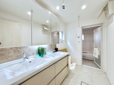 ̑ LXƂƂ̂郉h[Xy[XB  