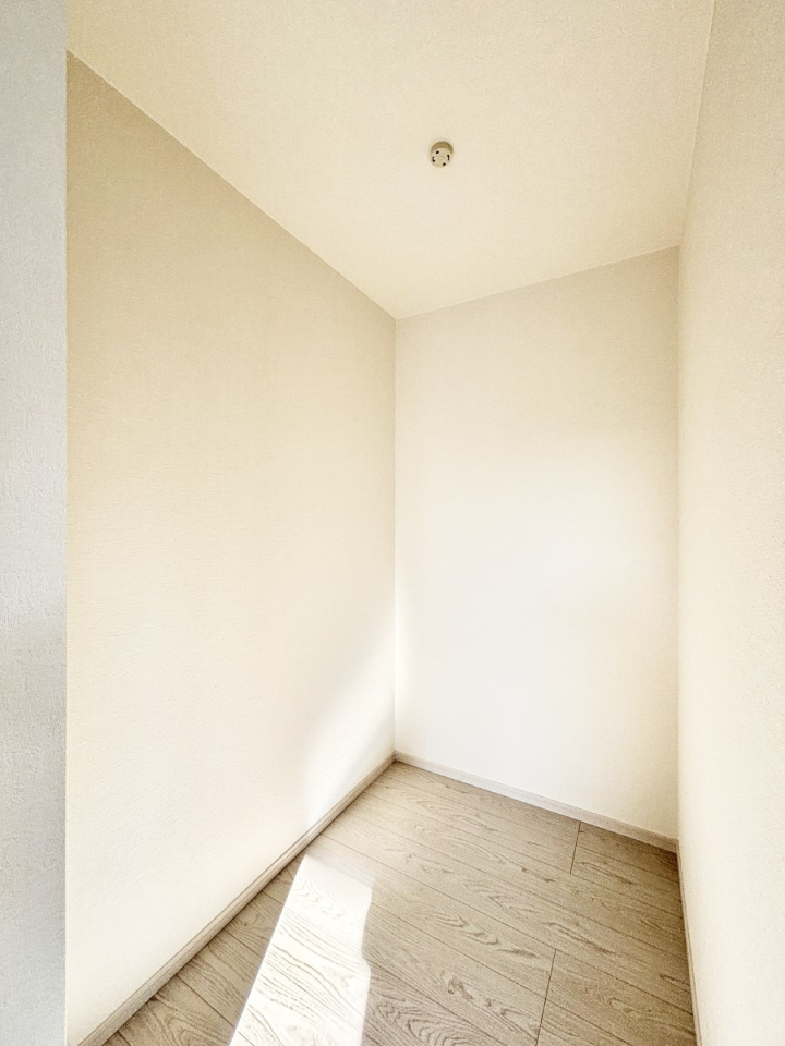 ���̑� �E�H�[�N�C���N���[�[�b�g�̊��p�Ő�����ԃX�b�L��