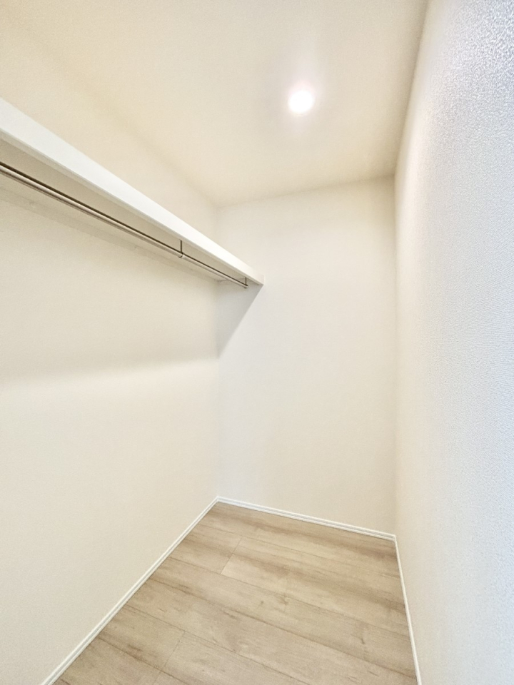 ���̑� �E�H�[�N�C���N���[�[�b�g�t���Ő�����Ԃ��L�����p�ł��܂��B