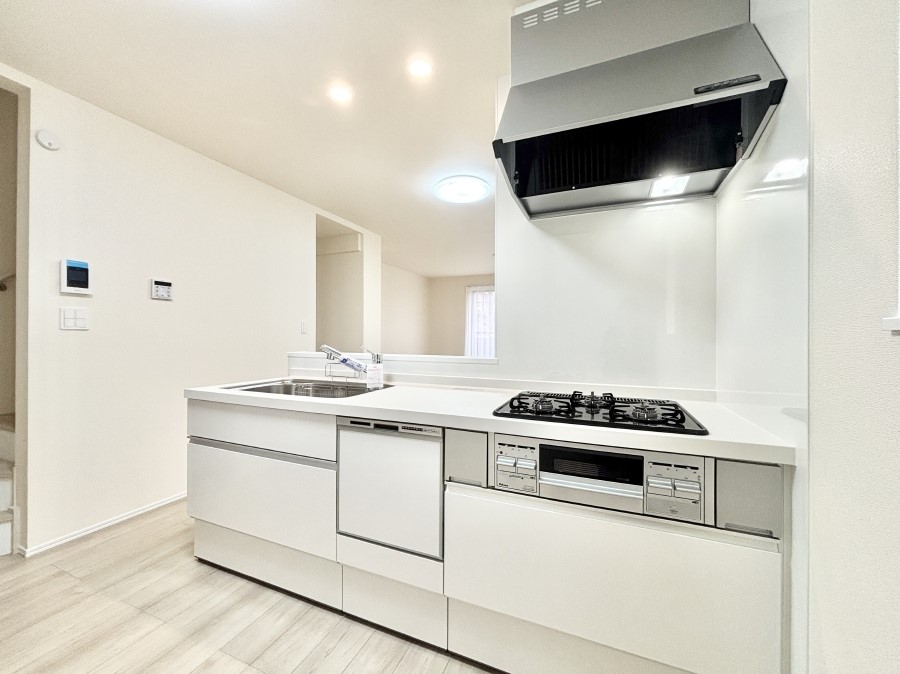 �L�b�`�� �������������I�ɁA�y�����I�V�X�e���L�b�`��  