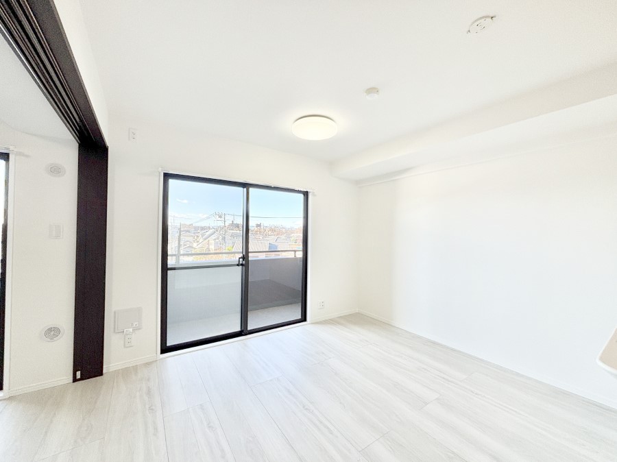 rO 傫ȑ炽Ղ̗zƕ郊rO  