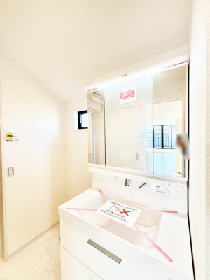 ���̑� ����������z���C�g�J���[����Ƃ������ʎ�