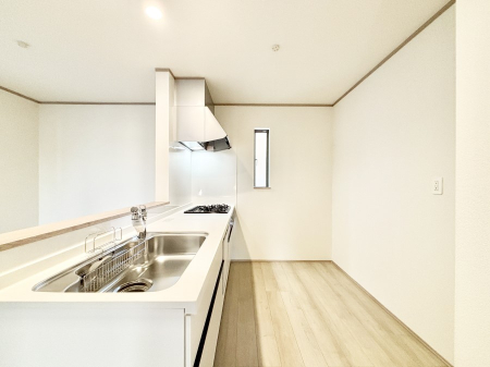 �L�b�`�� �L�X�Ƃ����g������̗ǂ��L�b�`���œ��X�̂��������y�����Ȃ肻��