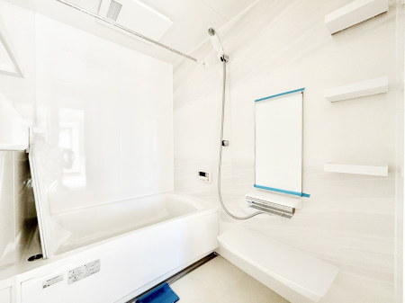 ���� ���������@�t���̃o�X���[���ł��ł����K�ȃo�X�^�C�����y���߂܂��I