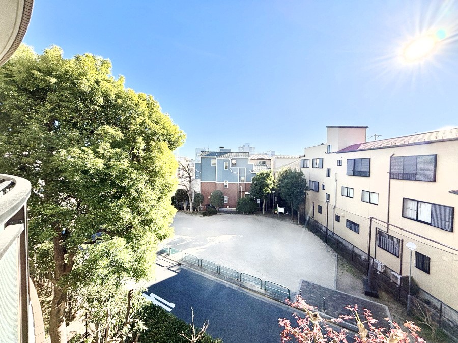 ���̑� �o���R�j�[����͊J���I�Ȓ��]���y���߂܂��I