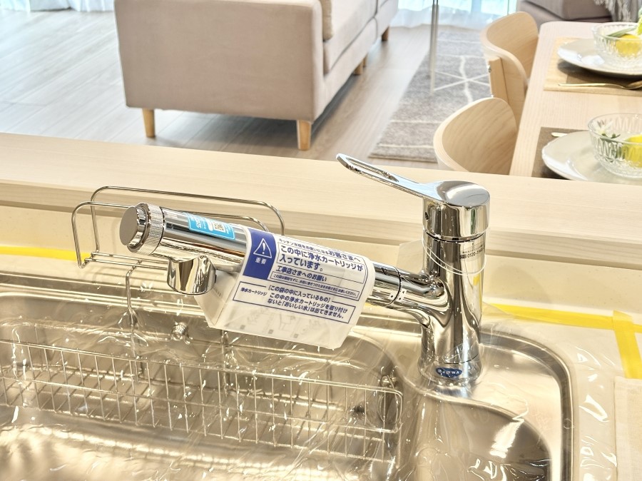 ̑ łȂB̐ŐƏ򐅂gB