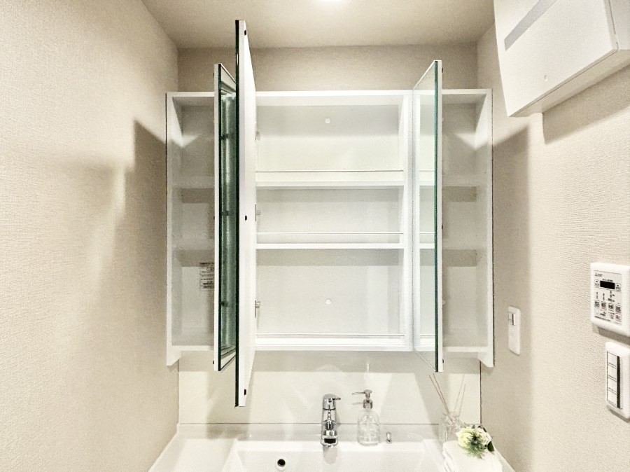 ̑ Oʋ̗ɁAϕiqpiȂǂ[\Bʑƕۂ܂I