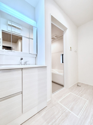 ̑ ̂KԂłB̐gxxCǂg܂B 