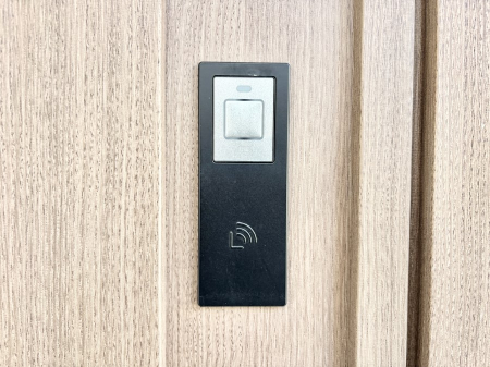 ���� ���N���N�J���I�X�}�[�g�R���g���[���L�[�B