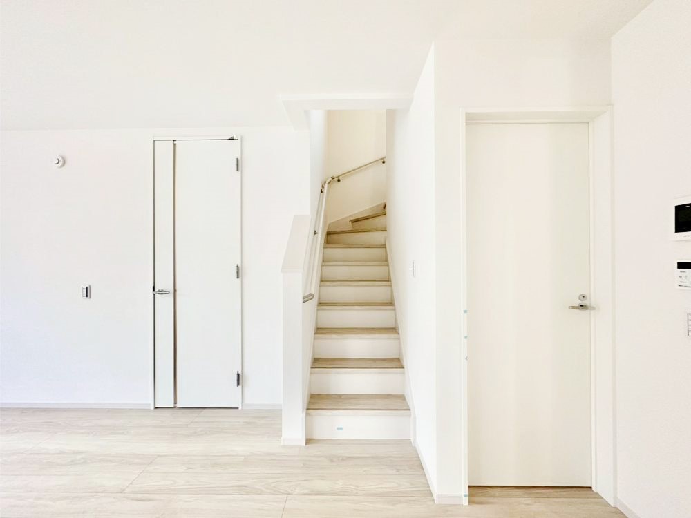 ̑ SlKiɂ͎肷ݒuĂ܂@