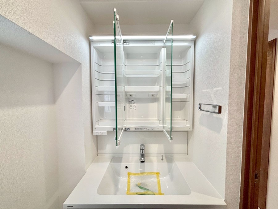 ̑ Oʋ̗ɁAϕiqpiȂǂ[\Bʑƕۂ܂I